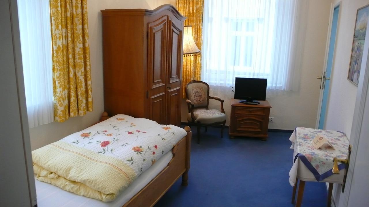 Storyhotel Bergischer Hof Königswinter Kamer foto