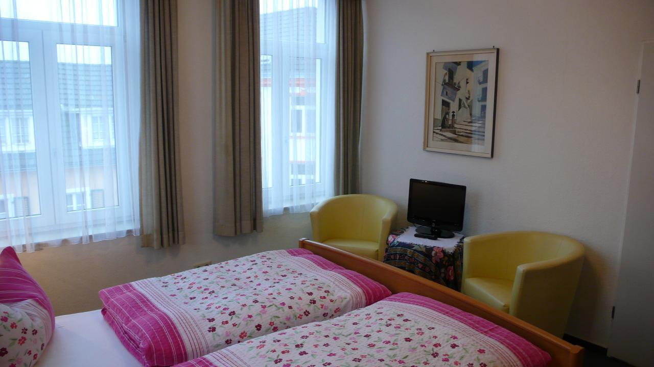 Storyhotel Bergischer Hof Königswinter Kamer foto