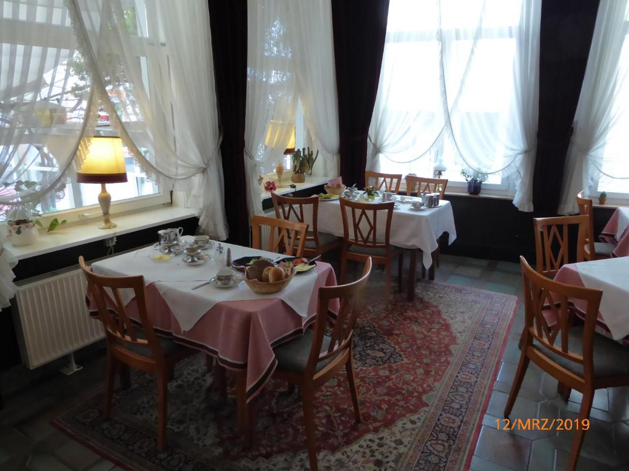Storyhotel Bergischer Hof Königswinter Buitenkant foto
